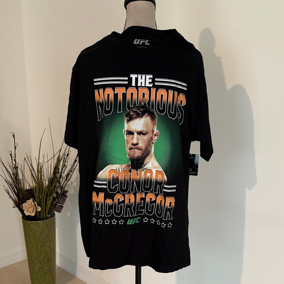 NWT men’s t shirt UFC McGregor large 1137 - Picture 1 of 4